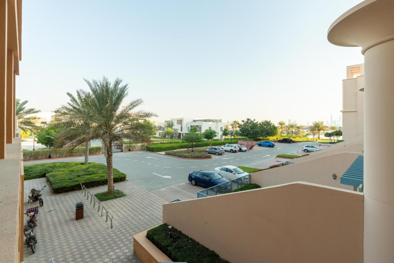 Globalstay At Palm Jumeirah Beachfront Paradise With Pool And Gym Dubái Exterior foto